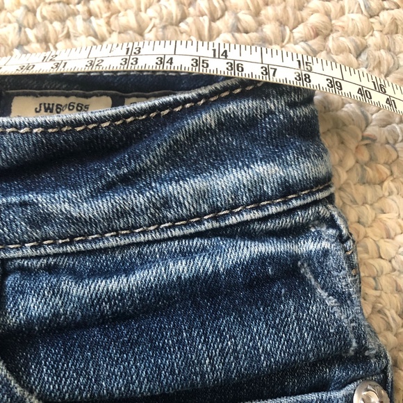 Miss Me Jeans/Capris - Picture 8 of 8